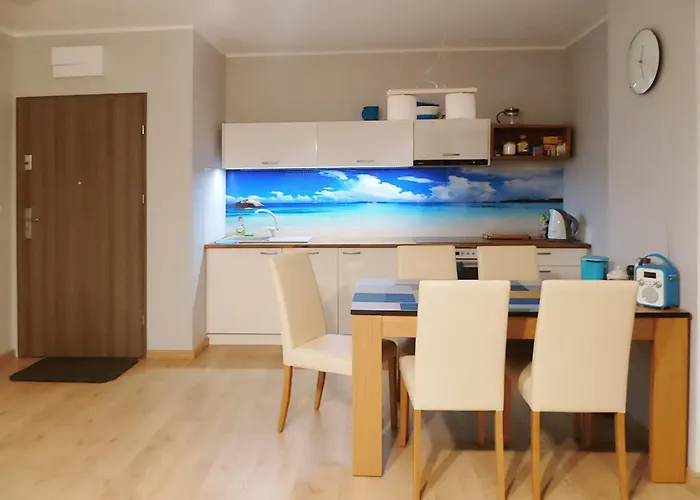 Blekitny * Pogorzelica (Gmina Rewal)